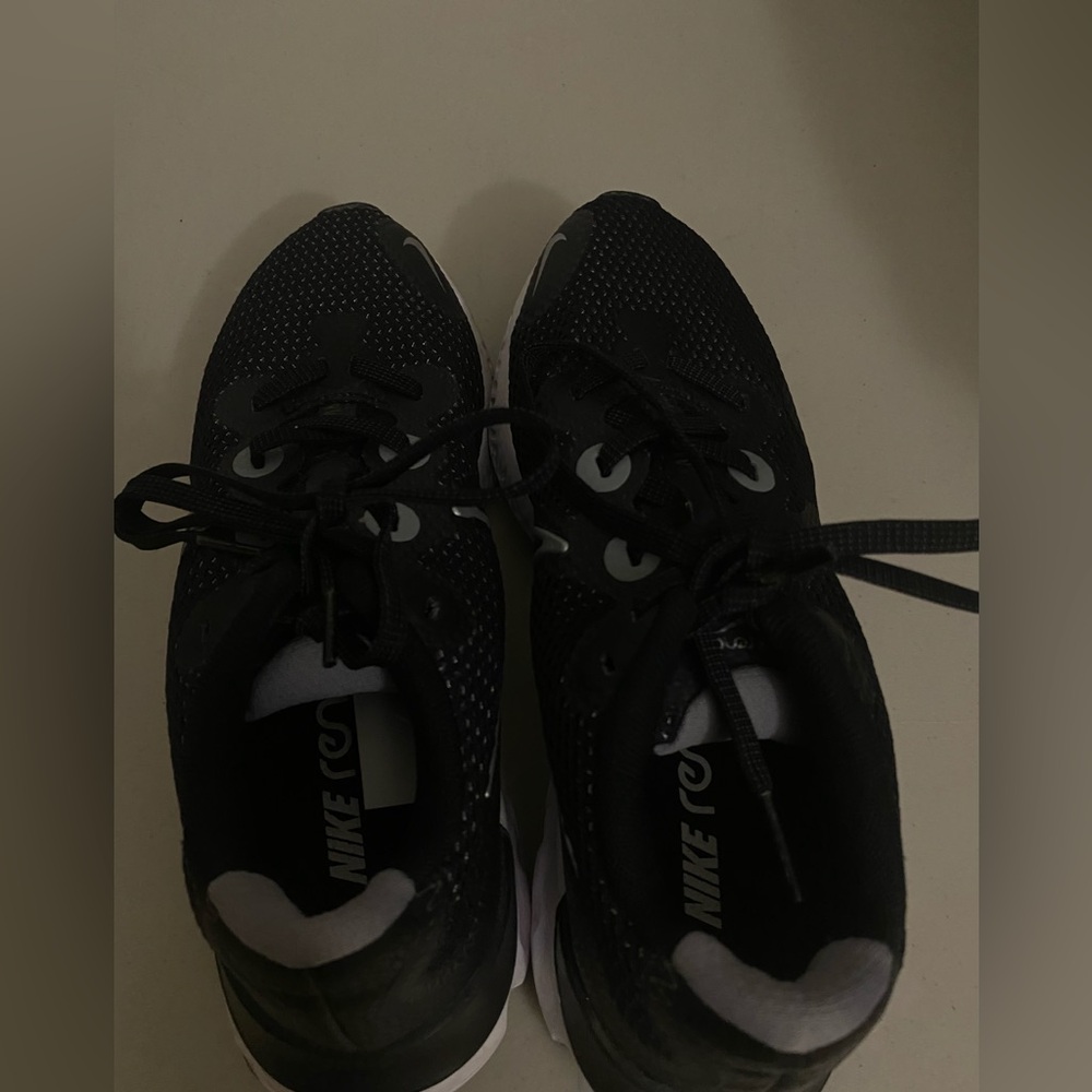 Nike Renew Black and Gray Sneakers